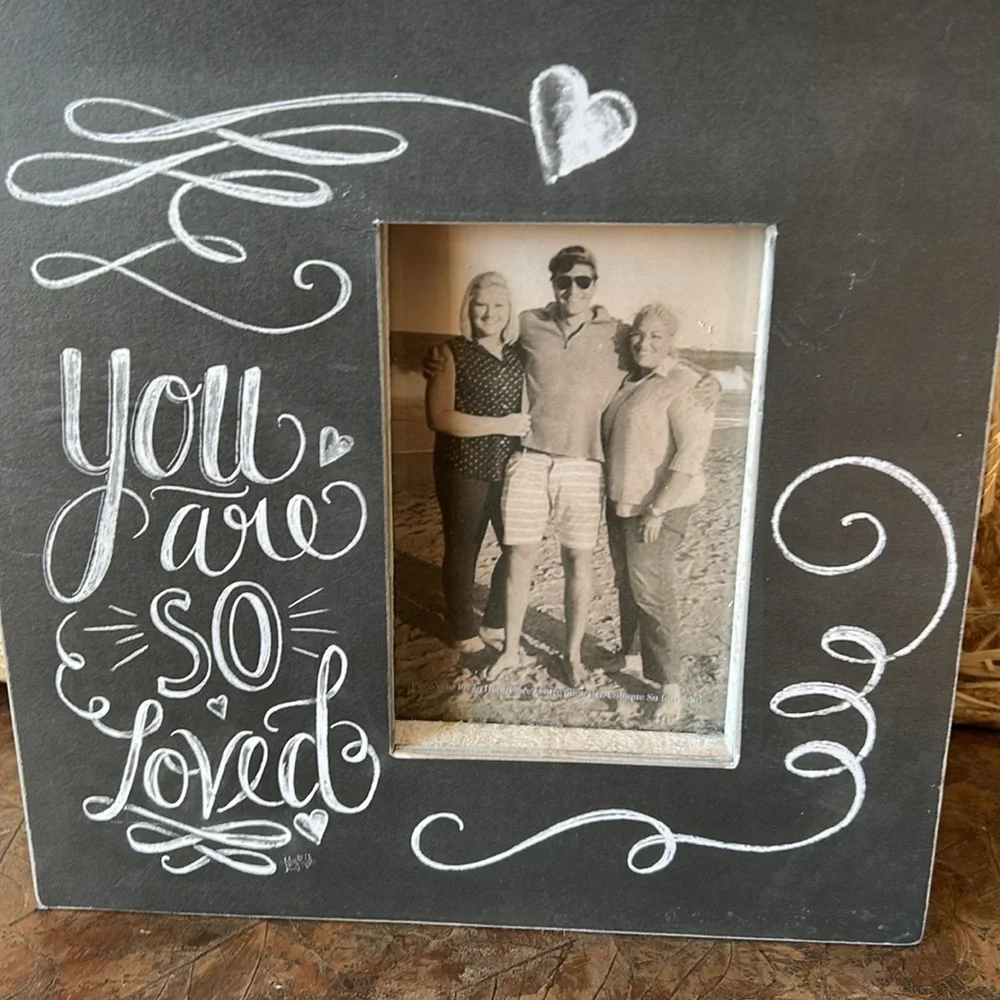 Chalk Form Style Rustic Photo Frame - Picture 10 of 10